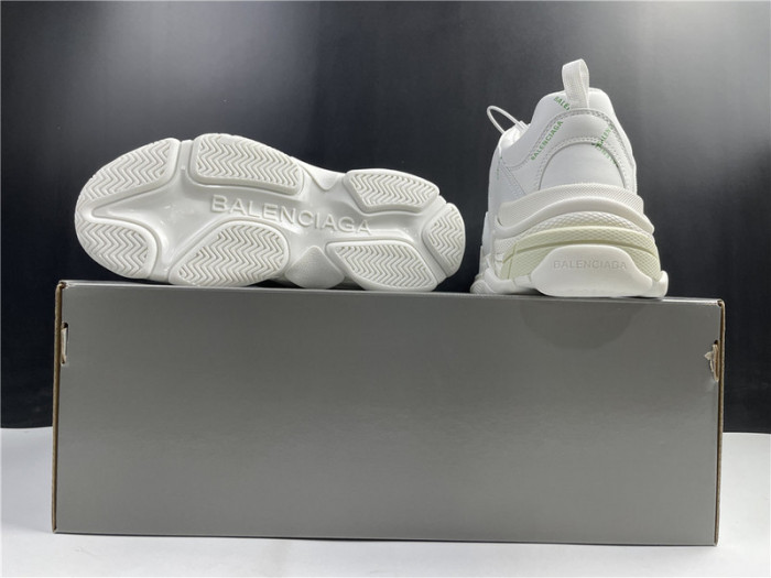 blcg sneaker triple.s.