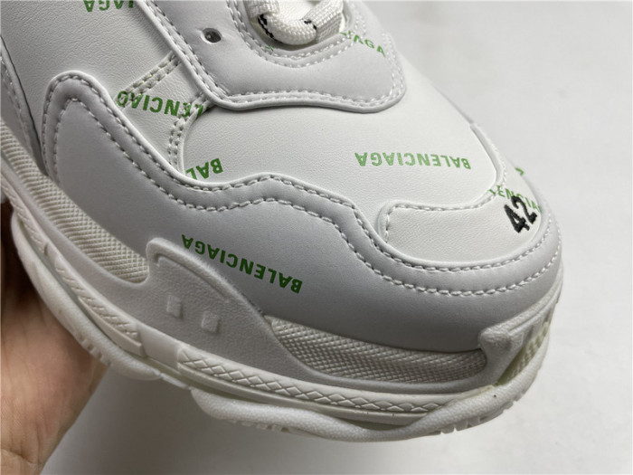 blcg sneaker triple.s.