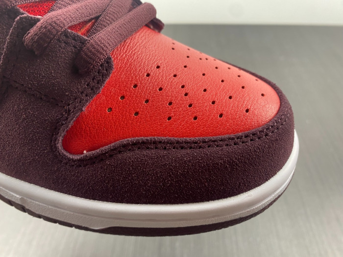 nike sb dunk low cherry dm0807-600