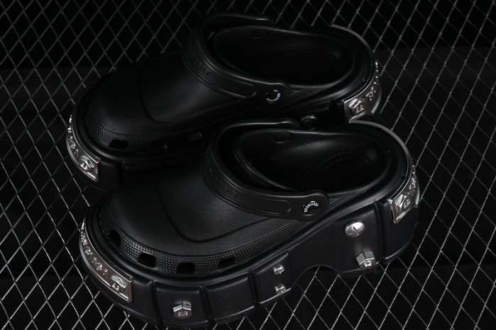 blcg sandals