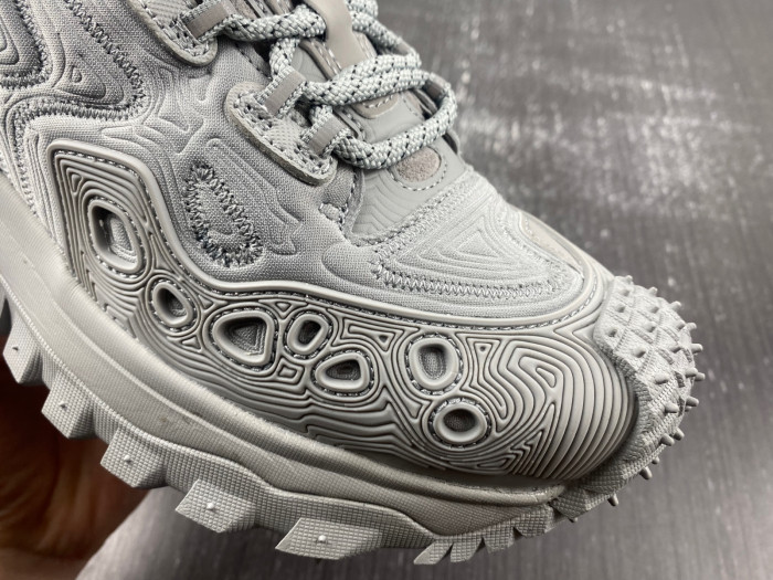 moncler trailgrip gtx