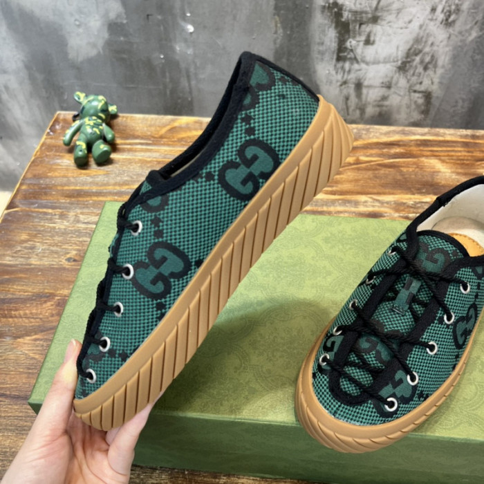 G*u*i low-top sneaker