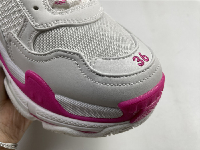 blcg sneaker triple.s.